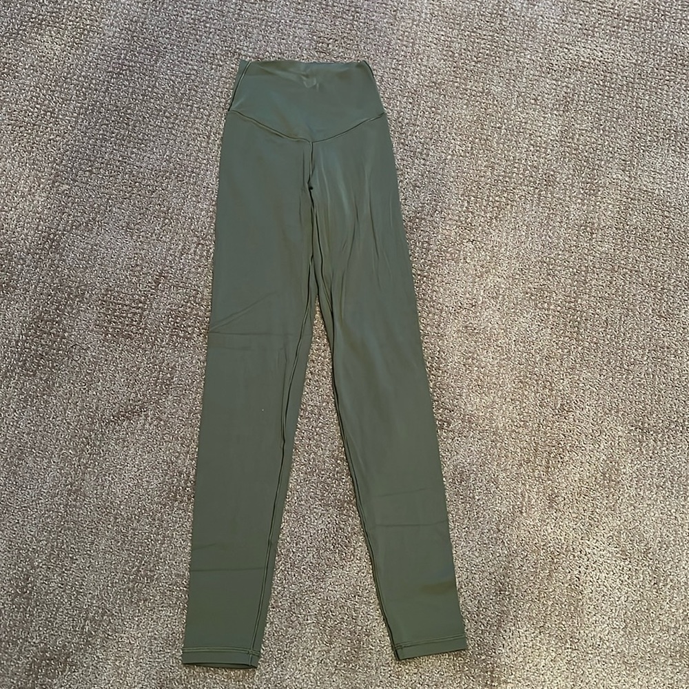 Aerie Off Line green 7/8 Hi rise leggings-